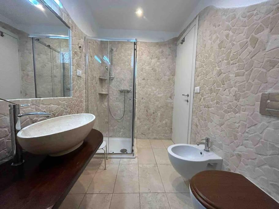 L'Attico Sul Fiume Center Home Ascoli Piceno Exterior photo